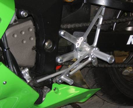 KawZX6Lt.jpg